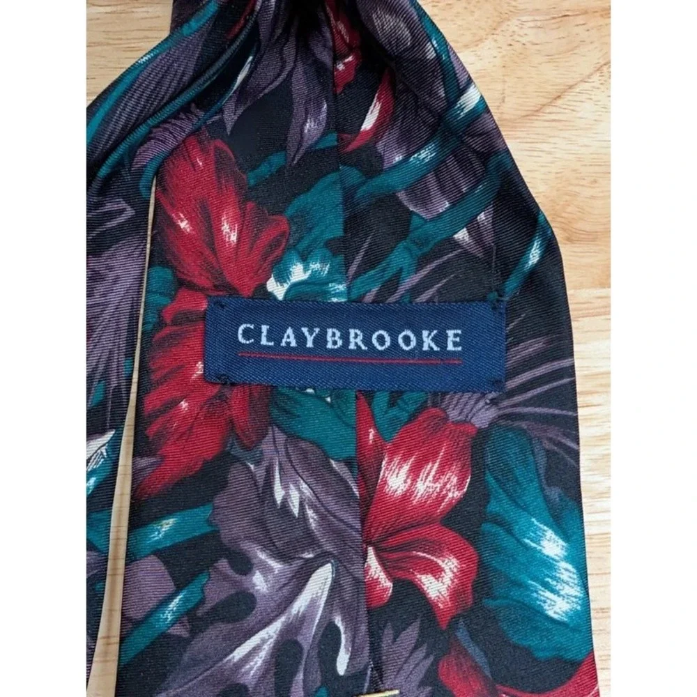 Claybrooke Mens Necktie 100% Silk Tropical Floral Navy Blue Burgundy Tie